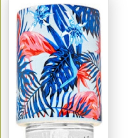 CERAMIC FLAMINGO WALLFLOWER FRAGRANCE PLUG by Bath and Body Works - Picture 4 of 5